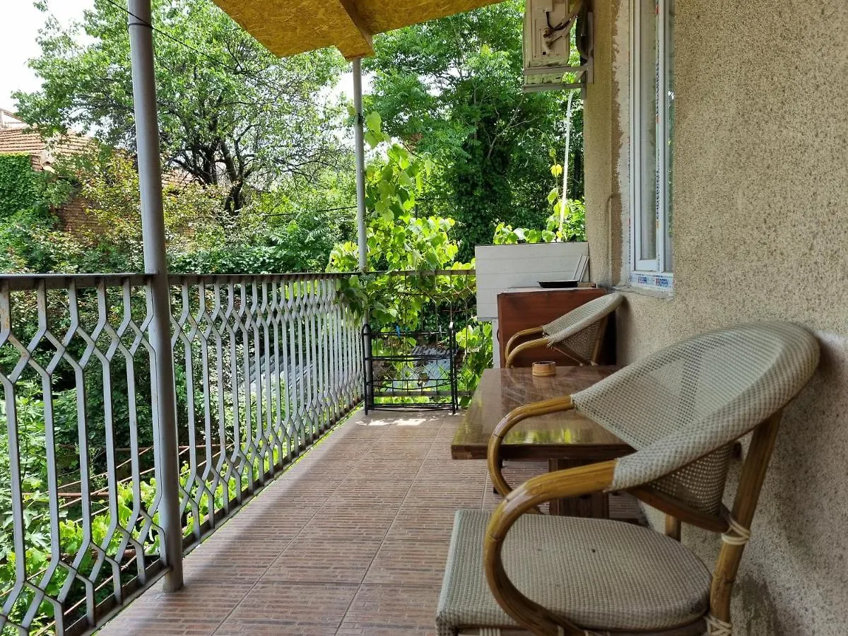 Family Hotel Тбилиси 0*,  Грузия